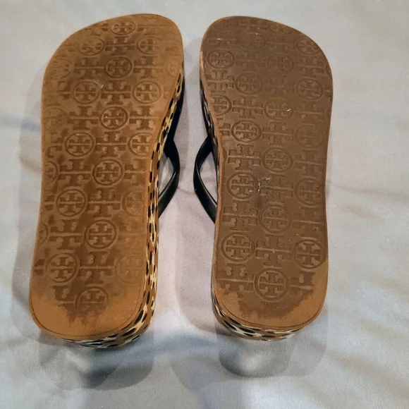 Tory Burch Leopard Print Flip Flops - Picture 2 of 4